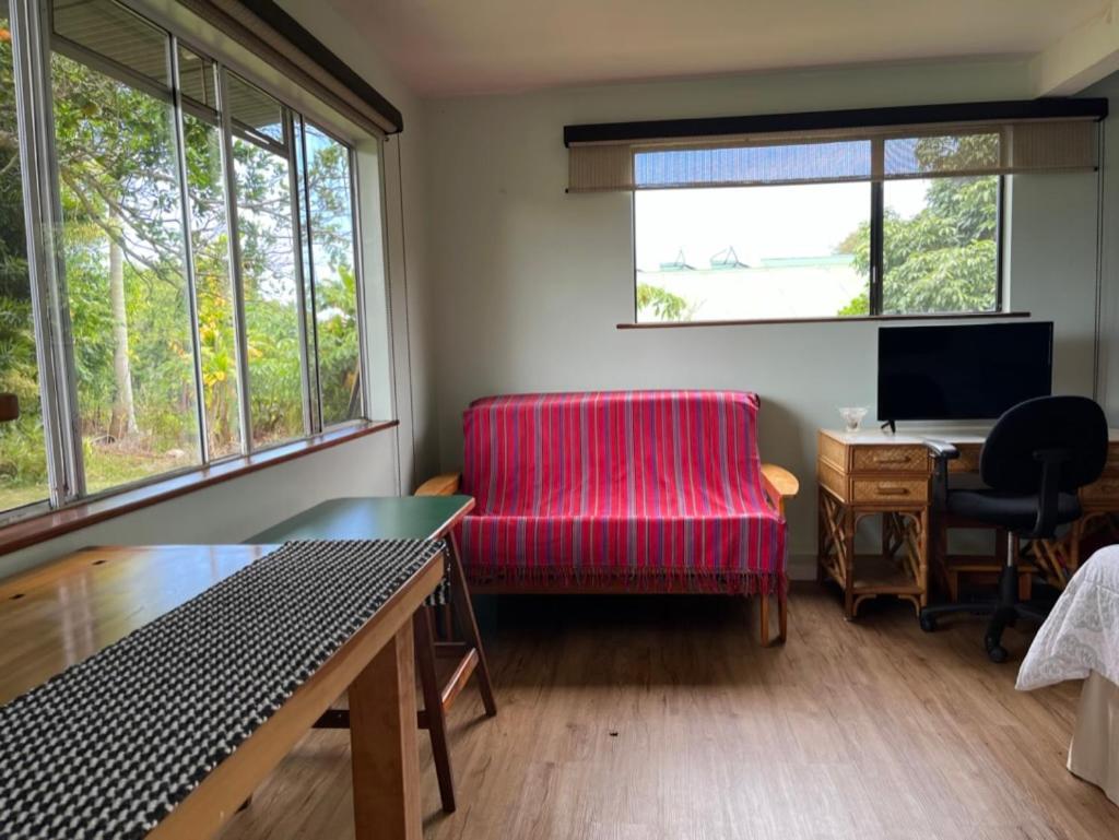 Waipio Studio Apartment Kukuihaele ภายนอก รูปภาพ
